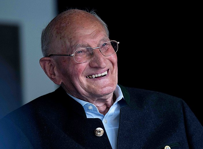 100 Jahre: Herzlichen Glückwunsch, Oscar Algner!