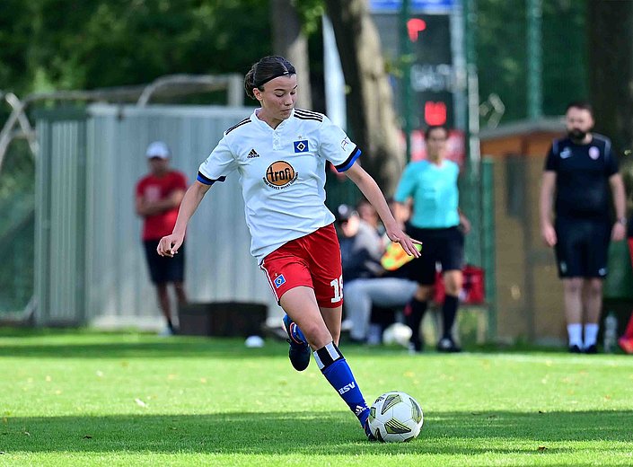 U17-Fußballerinnen gewinnen beim Magdeburger FFC
