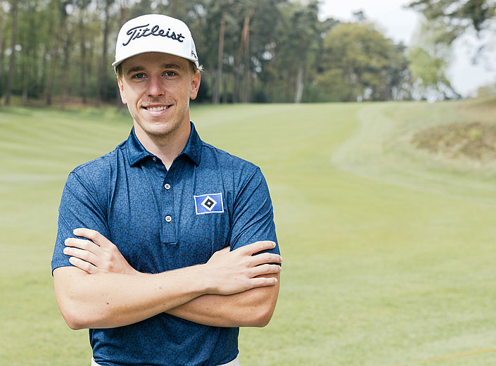Premierensieg: Anton Albers triumphiert bei HotelPlanner Tour
