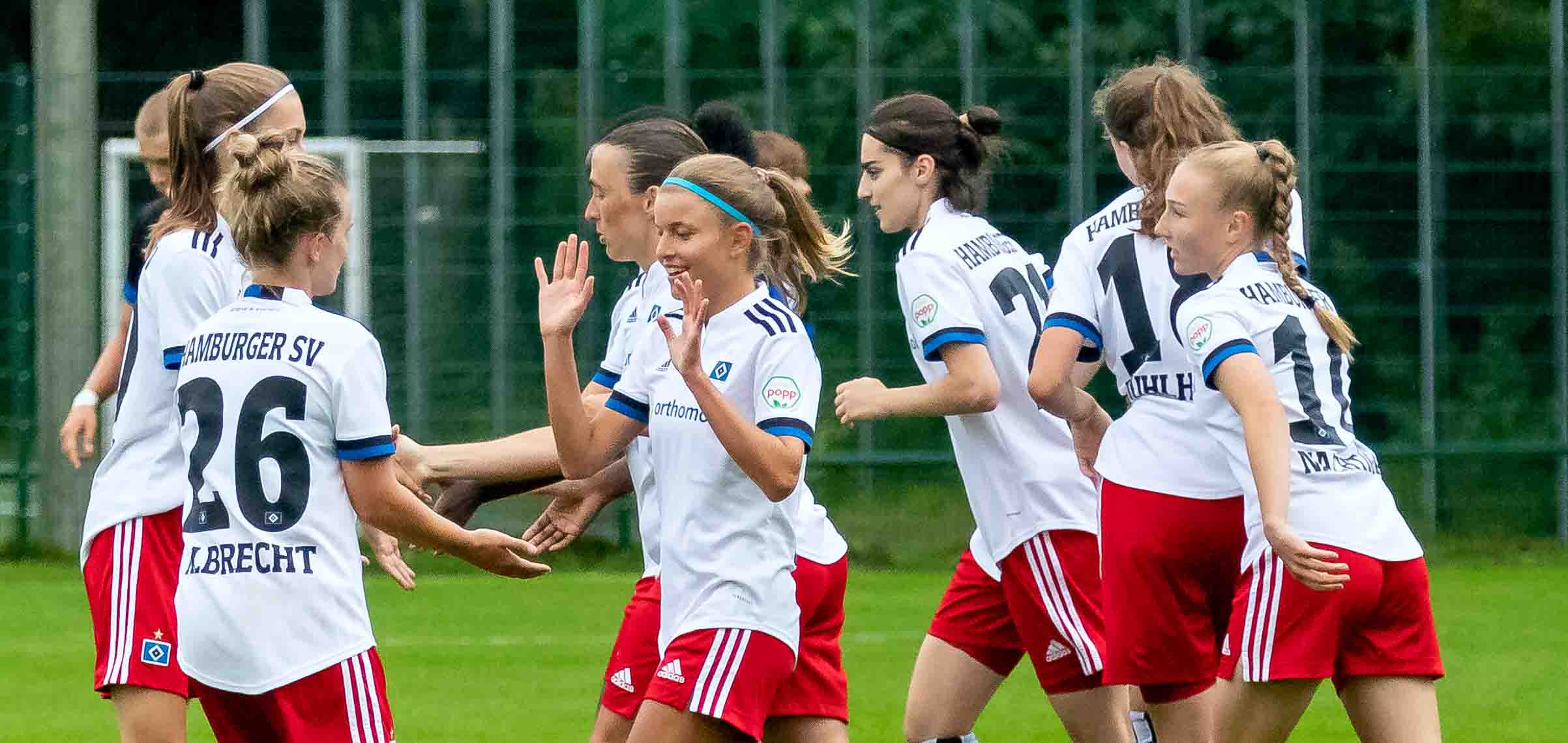 HSVFrauen vor DFBPokalAuftakt HSV e.V.