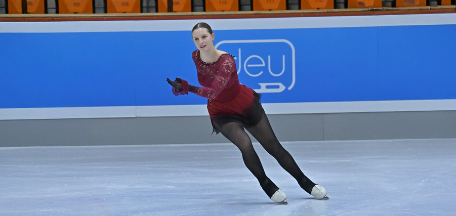 Starker DM-Auftritt von HSV-Eiskunstläuferin Amelie Kalmaz